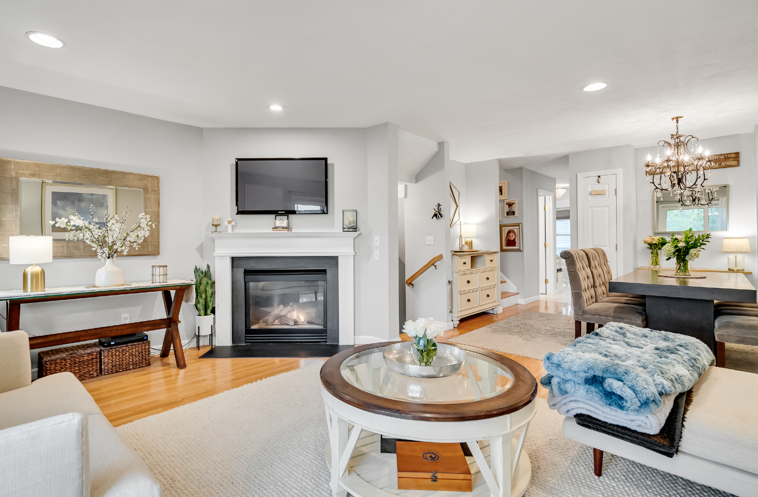 Luxury townhouse condominium in Arlington.