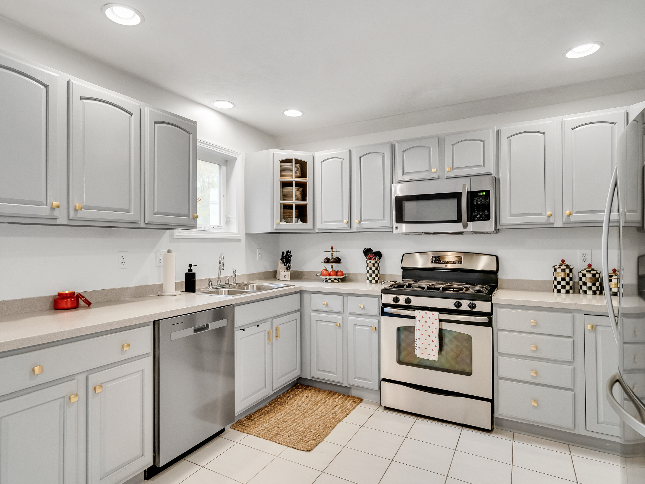 condominium kitchen in arlington, ma