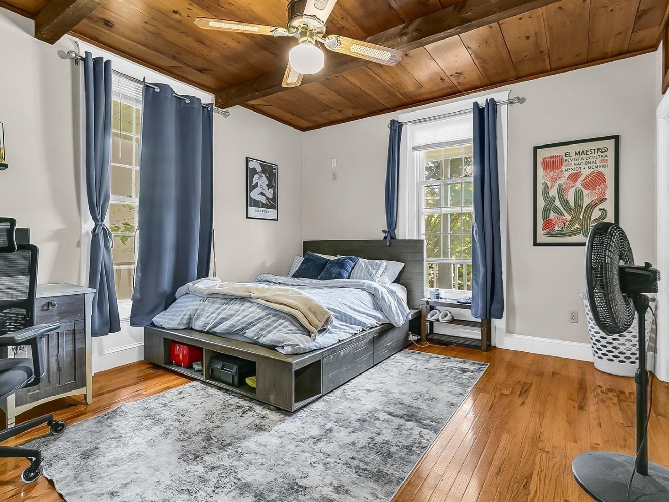 2-Lexington-St-bedroom