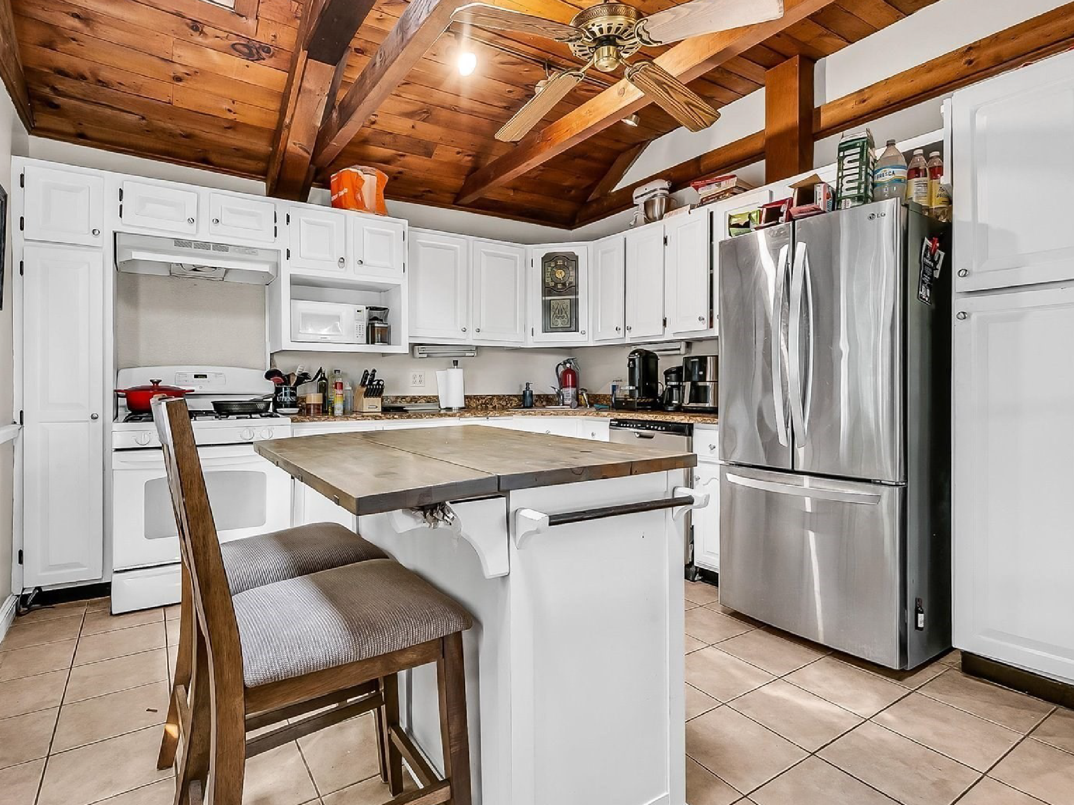 2-Lexington-St-kitchen