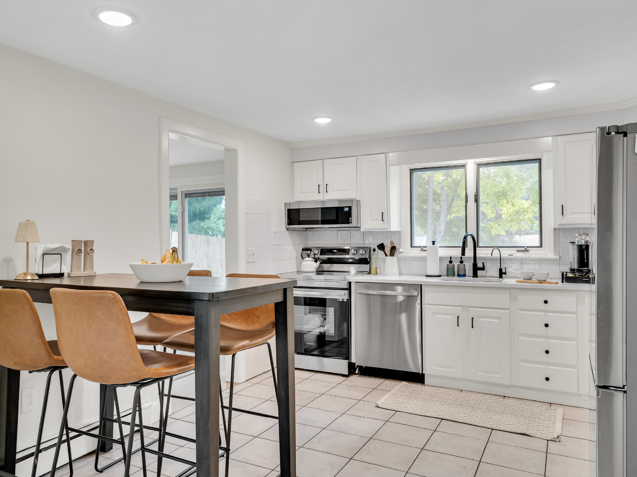 30-Linda-Ave-kitchen